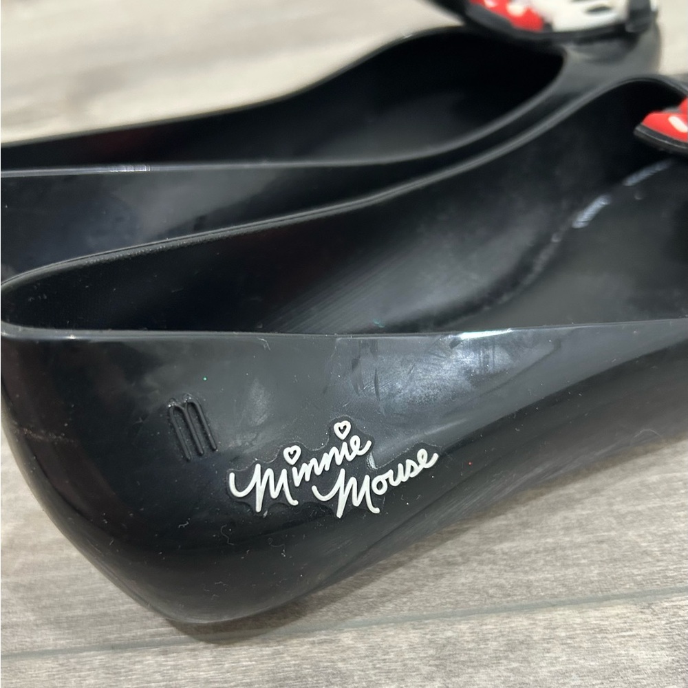 Melissa Black and Red Dress Shoes with Minnie Mouse Design - Picture 2 of 4